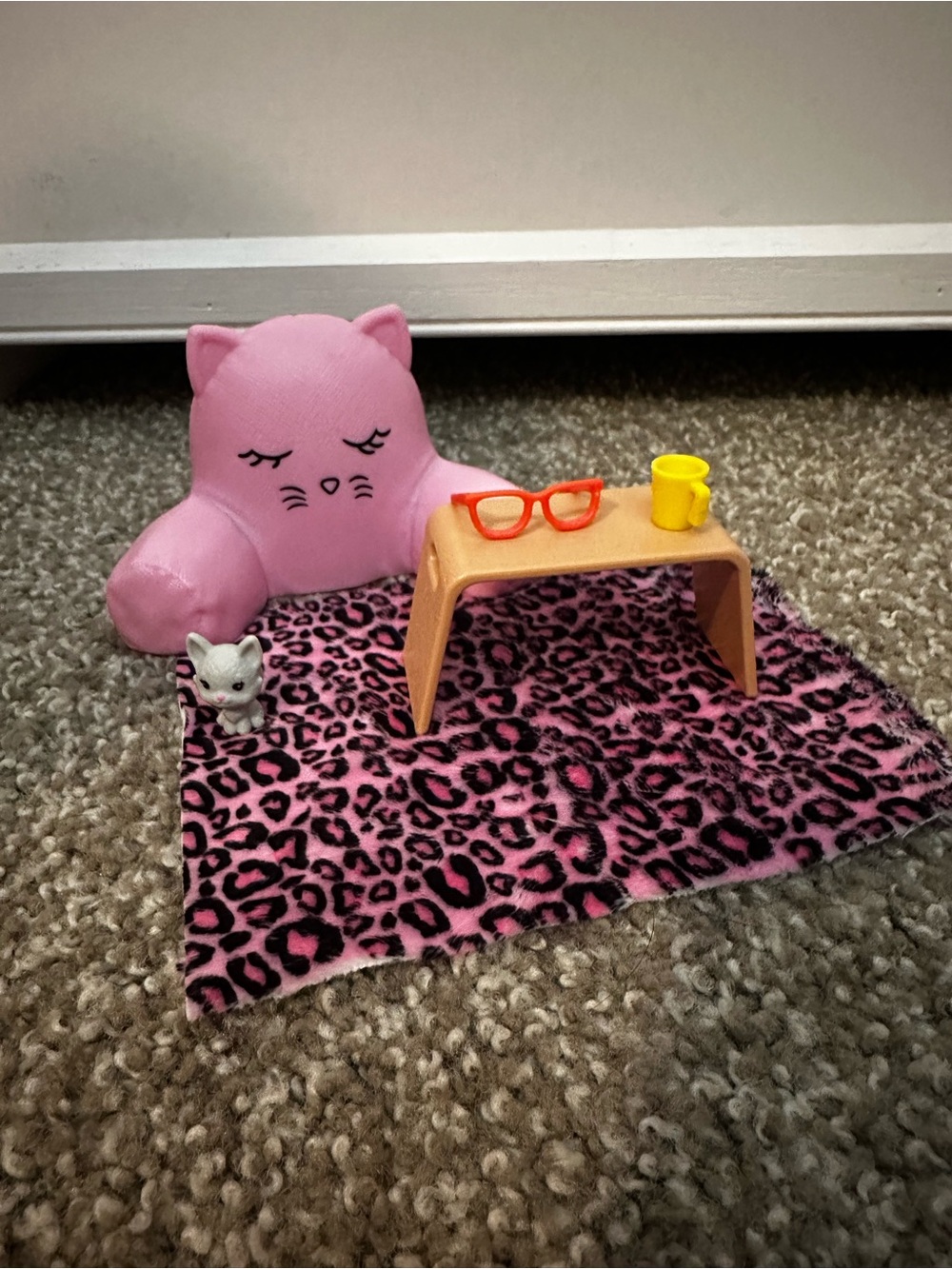 Barbie Pink Cat Chair Playset with Leopard Rug and Accessories
